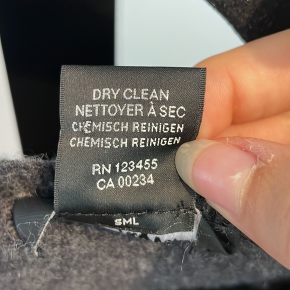 L+T cashmere long sleeve sweater - Picture 4 of 4